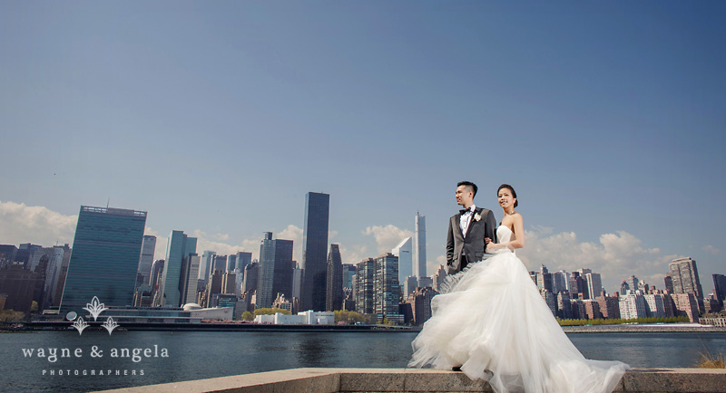 nyc skyline wedding picture