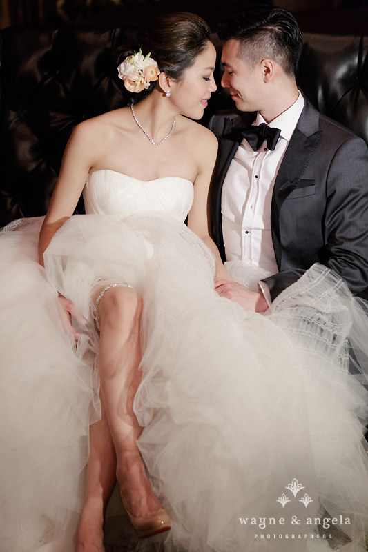 bride and groom night pictures