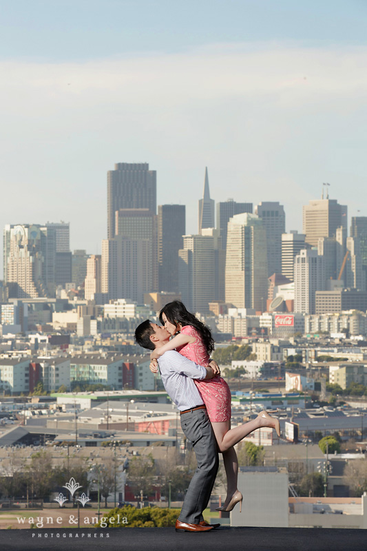 san francisco skyline engagement photo